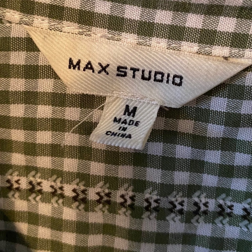 MAX STUDIO Womens Green Gingham Button Down Shirt Long Sleeve Ruffle Cuff Size M - Picture 4 of 8